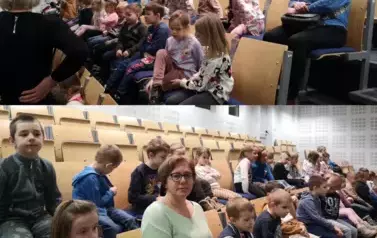 Dzieci czekają na występ
