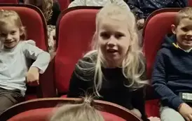 Wycieczka do teatru 6