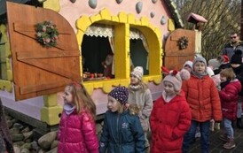 Spotkanie opłatkowe grupy IV w Krainie Świętego Mikołaja  2