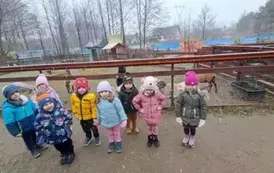 Karmienie k&oacute;zek