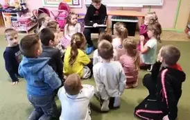 Fabian czyta dzieciom 2