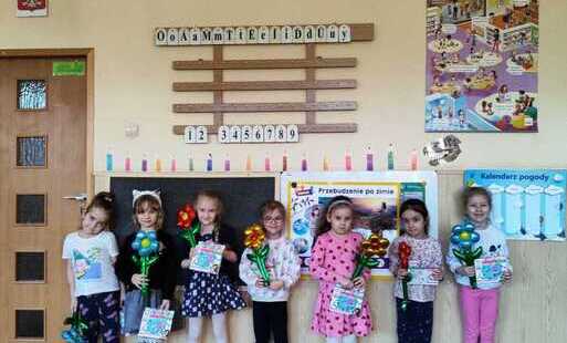 Zdjęcie do Dzień Kobiet w gr. 3